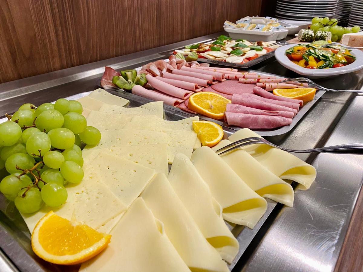 Best Western Comfort Business Hotel Duesseldorf-Neuss Eksteriør billede